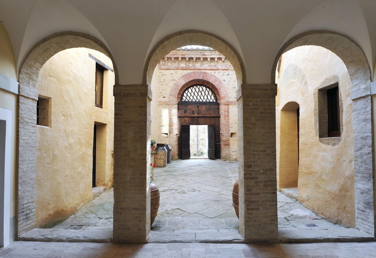Borgo Chambre village médiévale Borgo Colognola
